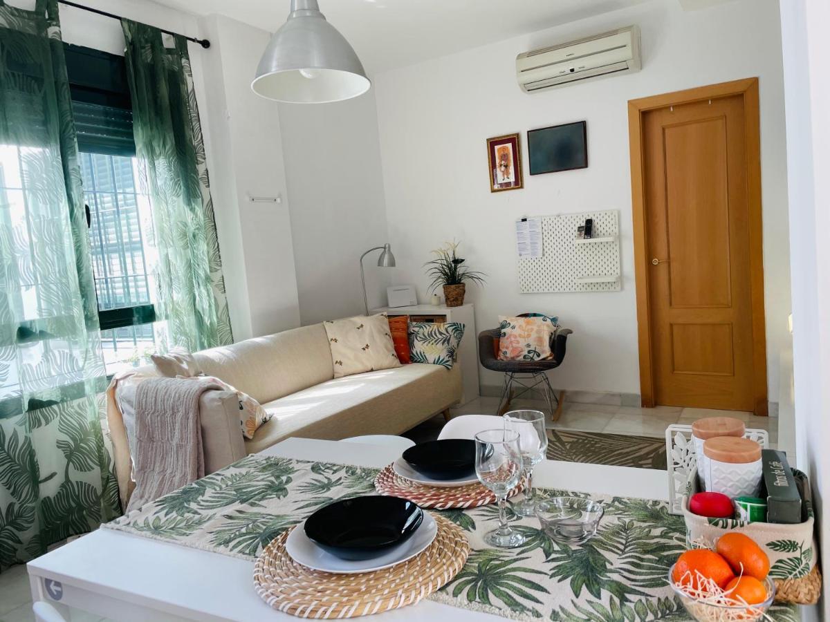 Penthouse At City Center With Terrace Sevilla Buitenkant foto