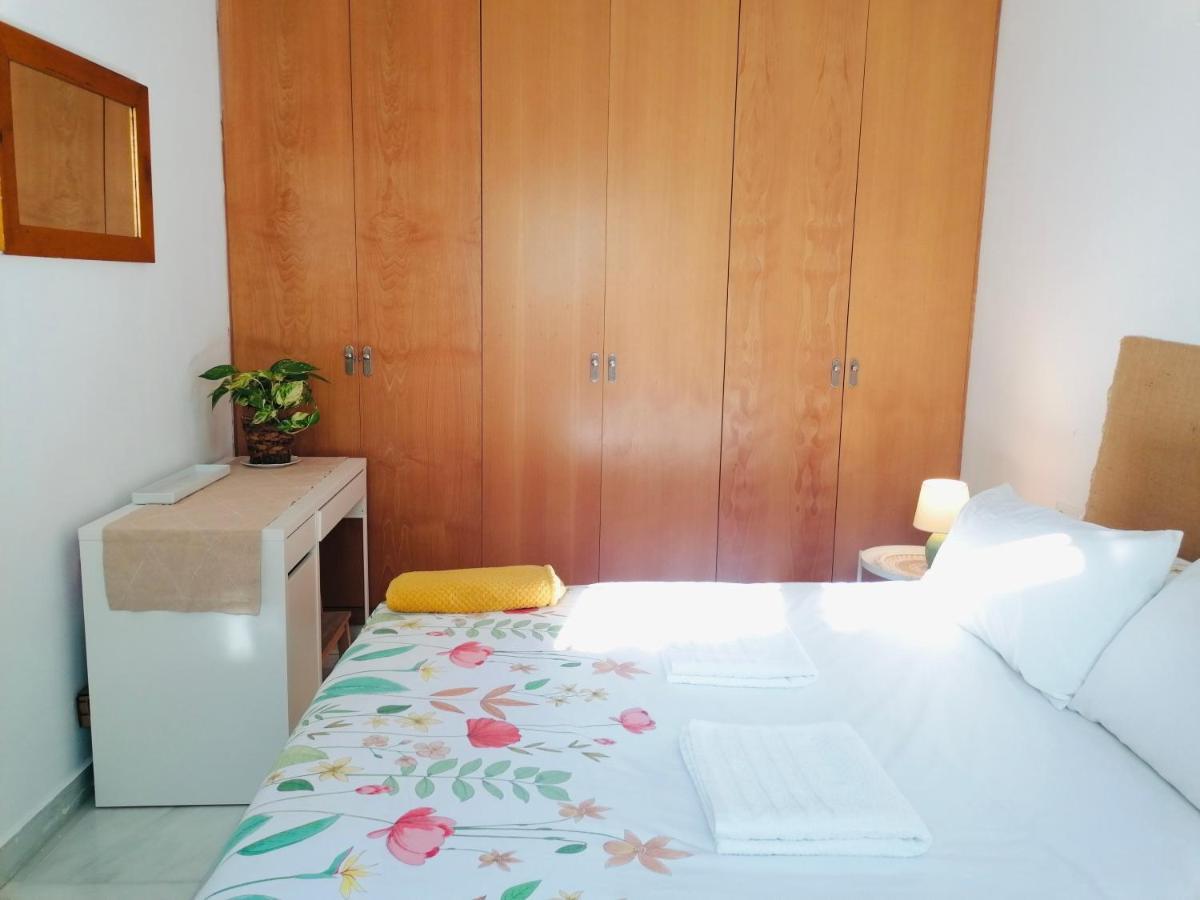 Penthouse At City Center With Terrace Sevilla Buitenkant foto